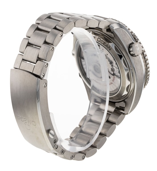 Omega Planet Ocean 215.33.46.51.01.001